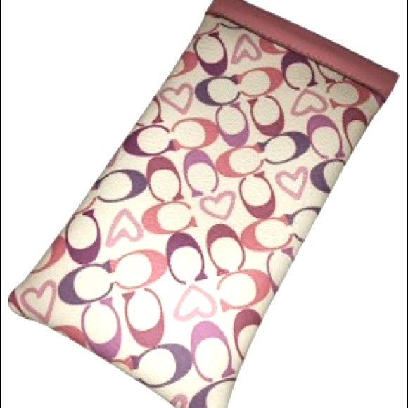 Coach Accessories - Coach pink/white eyeglass case